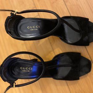 Used Gucci high heels